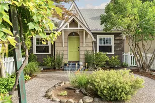 1553 E 2nd St, Newberg, OR 97132 - Photo 1