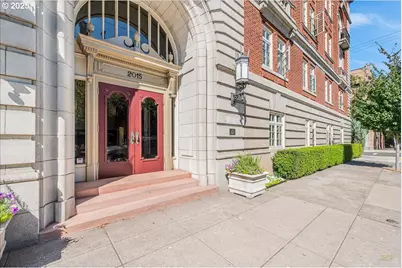 2015 NW Flanders St #408, Portland, OR 97209 - Photo 1