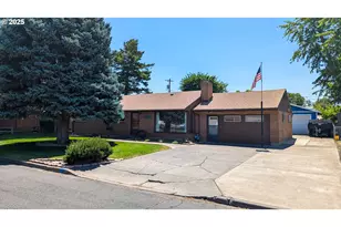 4038 SW Perkins Ave, Pendleton, OR 97801 - Photo 1