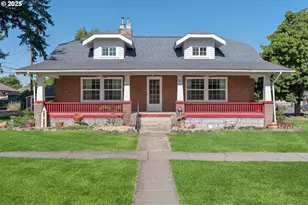 217 N Grant St, Goldendale, WA 98620 - Photo 1