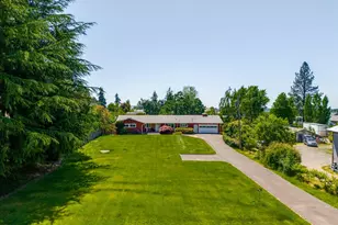 1215 E College St, Mount Angel, OR 97362 - Photo 1