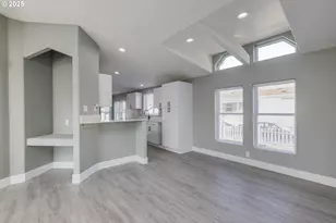 911 York St, Aumsville, OR 97325 - Photo 7