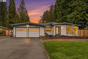 4584 Calaroga Dr, West Linn, OR 97068 - Photo 1