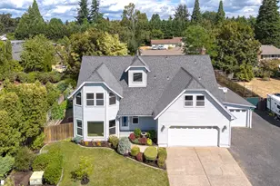 753 NE Baldwin St, Hillsboro, OR 97124 - Photo 1