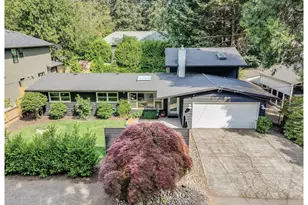 4391 Upper Dr, Lake Oswego, OR 97035 - Photo 1