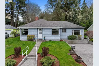 3543 Harrison Dr, Astoria, OR 97103 - Photo 1