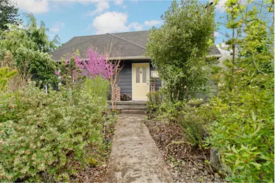 9018 SE Mill St, Portland, OR 97216 - Photo 1