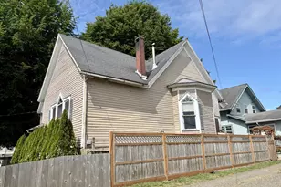 2203 5th St, Tillamook, OR 97141 - Photo 1