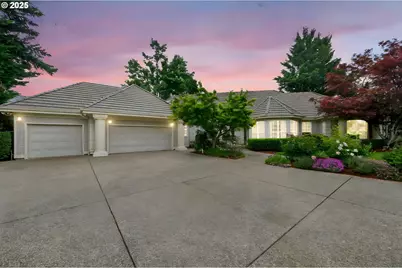 2586 Grand Vista Dr, Springfield, OR 97477 - Photo 1