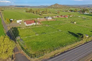 4664 N Mckay Rd, Prineville, OR 97754 - Photo 1