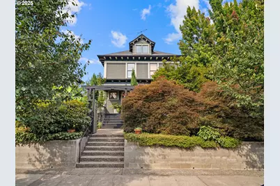 3133 NE Rodney Ave, Portland, OR 97212 - Photo 1