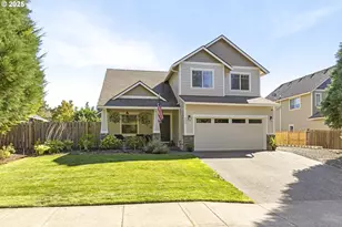 420 N 7th St, Carlton, OR 97111 - Photo 1
