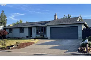 12061 SE Sunnycreek Ln, Clackamas, OR 97015 - Photo 1
