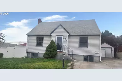 627 NW 9th St, Pendleton, OR 97801 - Photo 1