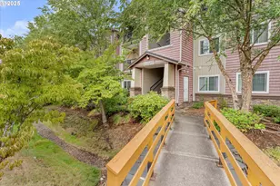 10664 NE Holly St, Hillsboro, OR 97006 - Photo 1