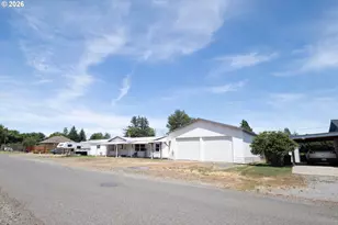 371 E Dewey Ln, Union, OR 97883 - Photo 1