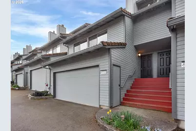 6228 Meridian Cir, West Linn, OR 97068 - Photo 1