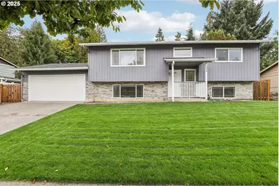 306 NW 134th St, Vancouver, WA 98685 - Photo 1