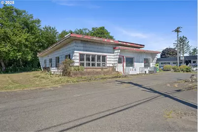 940 N Main Ave, Tillamook, OR 97141 - Photo 1