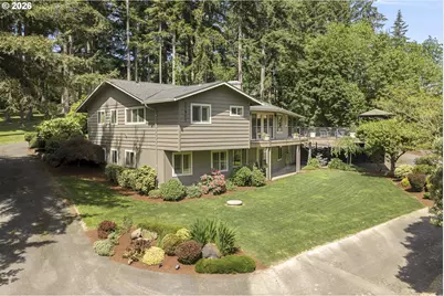 17907 S Edgewood Ln, Oregon City, OR 97045 - Photo 1