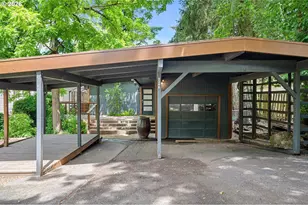 5345 SW Arnold St, Portland, OR 97219 - Photo 1