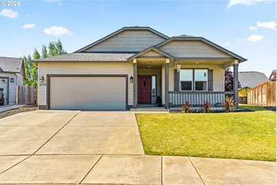 5739 Donohoe Ave, Eugene, OR 97402 - Photo 1