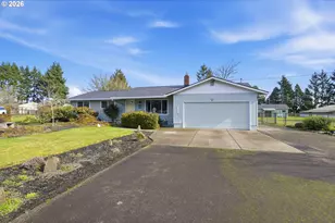 27805 Green Oaks Dr, Eugene, OR 97402 - Photo 1