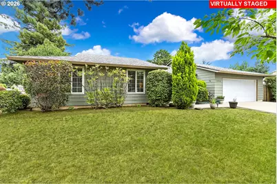 1018 S Holly Ct, Canby, OR 97013 - Photo 1