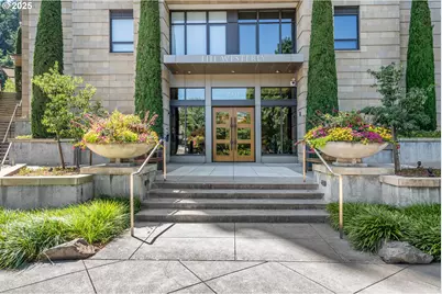 2351 NW Westover Rd #601, Portland, OR 97210 - Photo 1
