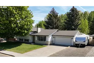 1524 SW 44th St, Pendleton, OR 97801 - Photo 1