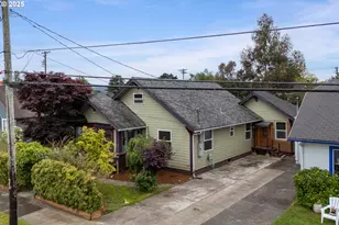 1006 Stillwell Ave, Tillamook, OR 97141 - Photo 1