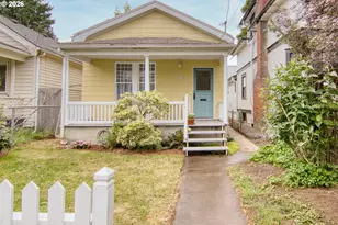 4030 SE Caruthers St, Portland, OR 97214 - Photo 1