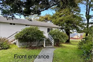 518 S Wall St, Coos Bay, OR 97420 - Photo 1