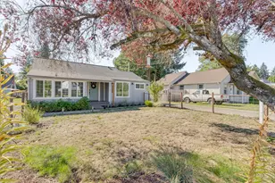 780 G St, Washougal, WA 98671 - Photo 1