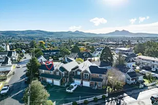 301 C Ave, Seaside, OR 97138 - Photo 1