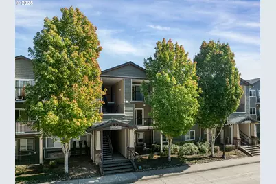 10654 NE Holly St #206, Hillsboro, OR 97006 - Photo 1