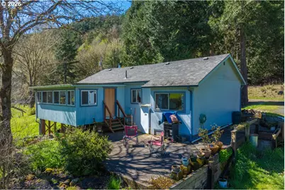 13818 Loon Lake Rd, Reedsport, OR 97467 - Photo 1