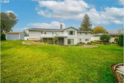 810 22nd Ave NW, Salem, OR 97304 - Photo 1