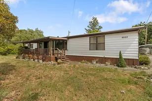 1146 Laura St, Myrtle Creek, OR 97457 - Photo 1