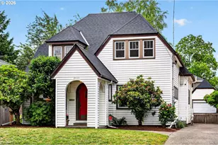 2633 NE Cesar E Chavez Blvd, Portland, OR 97212 - Photo 1