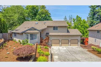 1111 SW Linneman Ave, Gresham, OR 97080 - Photo 1