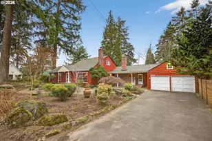 2164 Summit Dr, Lake Oswego, OR 97034 - Photo 1