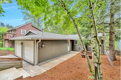 9505 SW 50th Ave, Portland, OR 97219 - Photo 1