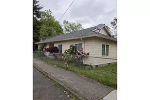 17329 SE Alder St, Portland, OR 97233 - Photo 1