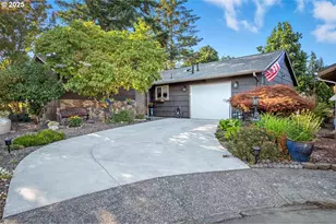 16175 SW Royalty Pkwy, King City, OR 97224 - Photo 1