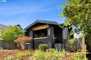 4727 NE 33rd Ave, Portland, OR 97211 - Photo 1