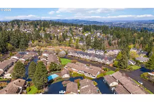 6275 Clubhouse Cir, West Linn, OR 97068 - Photo 1