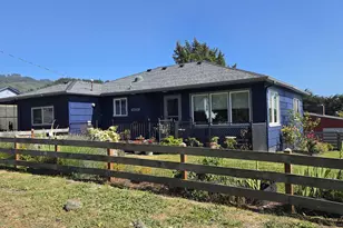 94130 4th St, Gold Beach, OR 97444 - Photo 1