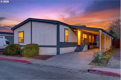 1949 SE Palmquist Rd #7, Gresham, OR 97080 - Photo 1