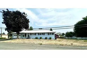 2460 Clark St, Baker City, OR 97814 - Photo 1